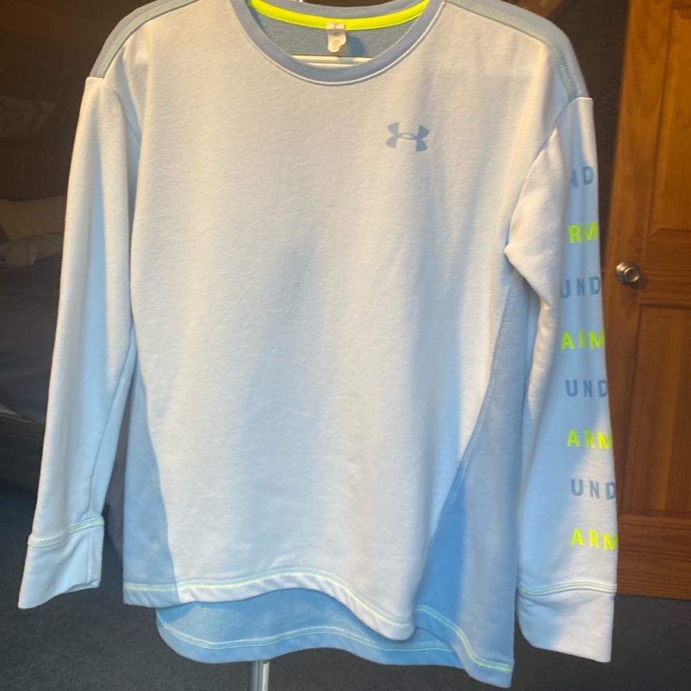 Under Armour sweatshirt